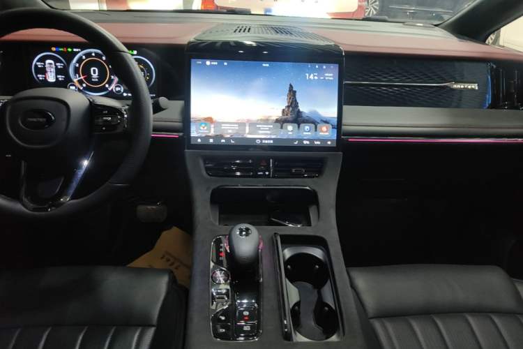 Used GAC Trumpchi M8 2024 Zongshi Series 400T Pioneer Edition Audio And AC Panel
