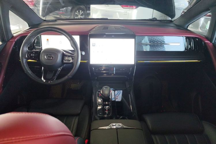 Used GAC Trumpchi M8 2024 Zongshi Series 400T Ultimate Edition Center Console