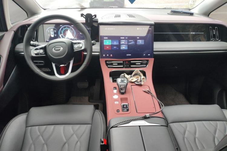 Used GAC Trumpchi M8 2024 Master Series 400T Prestige Edition Center Console