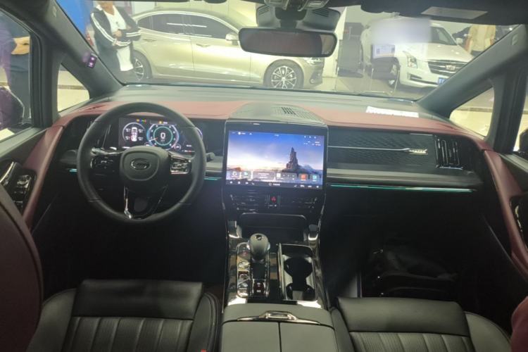 Used GAC Trumpchi M8 2024 Zongshi Series 400T Pioneer Edition Center Console