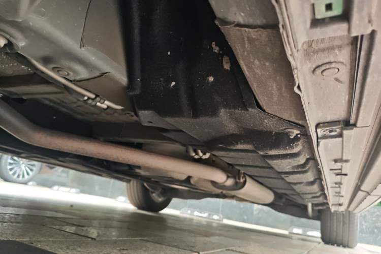 Used GAC Trumpchi M8 2024 Zongshi Series 400T Pioneer Edition Chassis Front Left