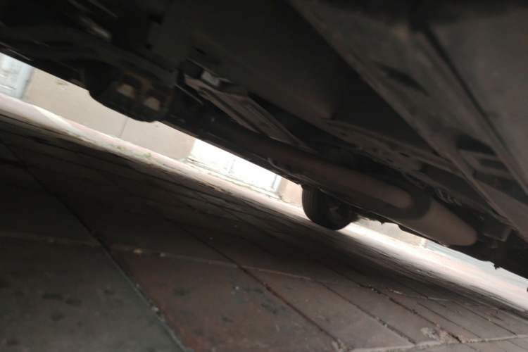 Used GAC Trumpchi M8 2024 Lingxiu Series 390T Deluxe Edition Chassis Front Left