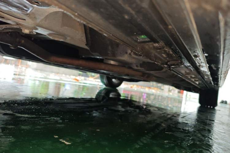 Used GAC Trumpchi M8 2024 Zongshi Series 400T Pioneer Edition Chassis Front Left