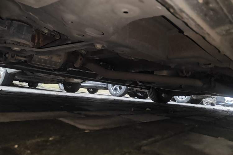 Used GAC Trumpchi M8 2024 Master Series 400T Prestige Edition Chassis Front Left