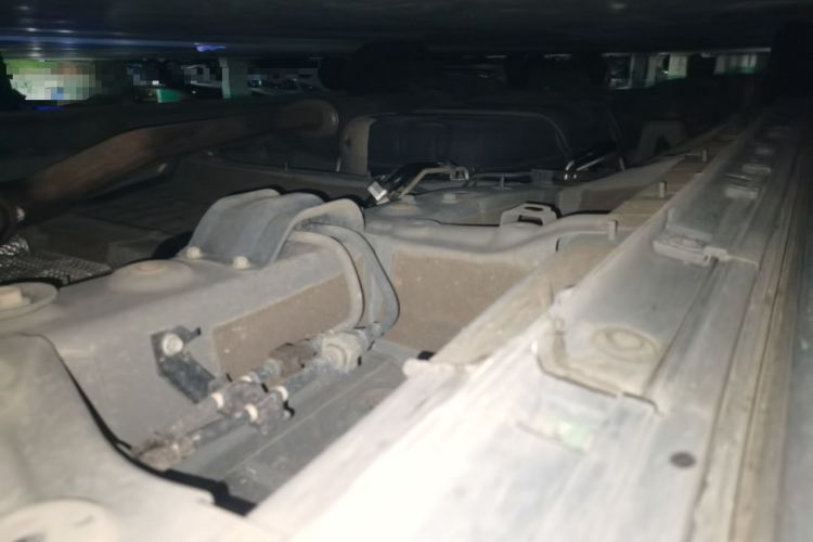 Used GAC Trumpchi M8 2024 Master Series 400T Prestige Edition Chassis Front Right