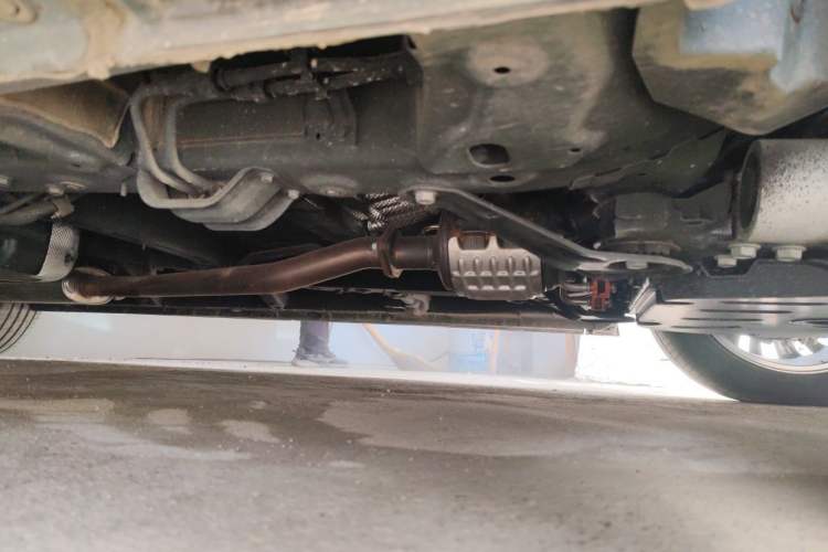 Used GAC Trumpchi M8 2024 Zongshi Series 400T Ultimate Edition Chassis Front Right