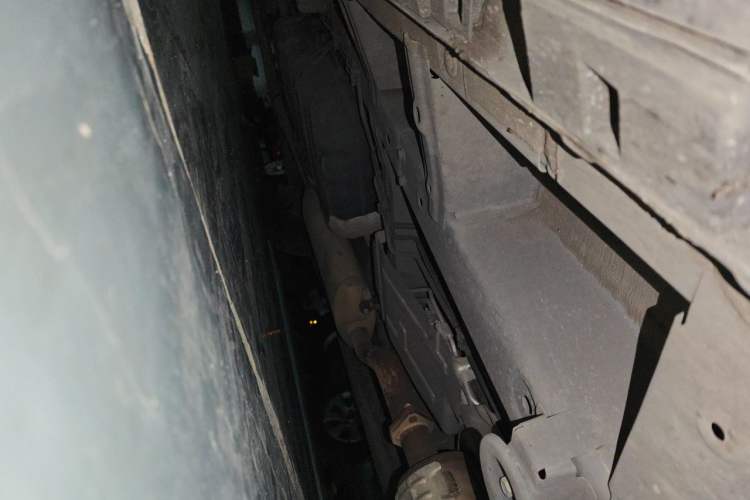 Used GAC Trumpchi M8 2024 Lingxiu Series 390T Deluxe Edition Chassis Front Right