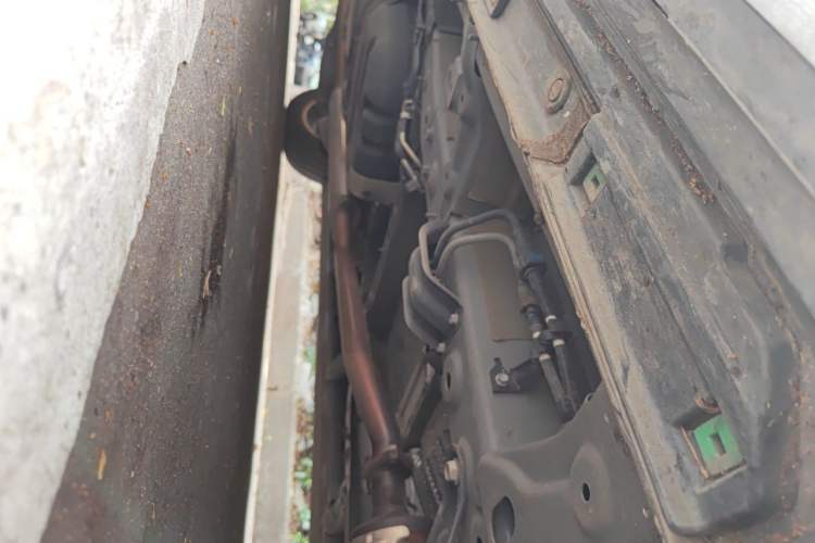 Used GAC Trumpchi M8 2024 Zongshi Series 400T Ultimate Edition Chassis Front Right