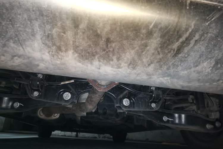 Used GAC Trumpchi M8 2024 Master Series 400T Prestige Edition Chassis Rear