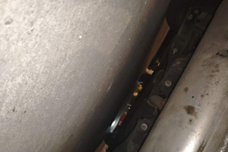 Used GAC Trumpchi M8 2024 Zongshi Series Dual-Motor Supreme Edition Chassis Rear