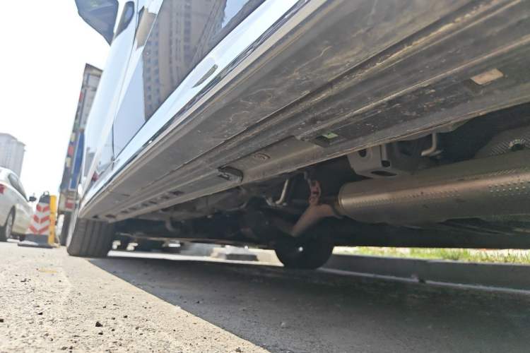 Used GAC Trumpchi M8 2024 Master Series 400T Ultimate Edition Chassis Rear Left
