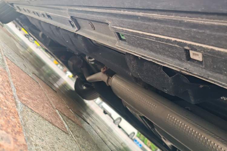 Used GAC Trumpchi M8 2024 Zongshi Series 400T Pioneer Edition Chassis Rear Left