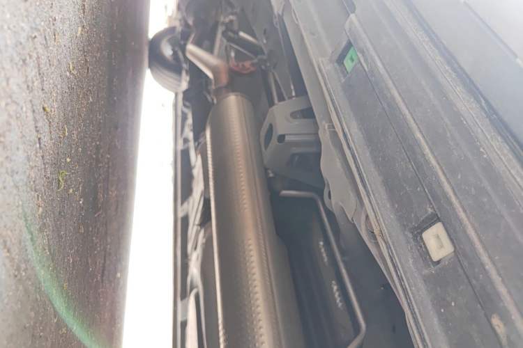 Used GAC Trumpchi M8 2024 Zongshi Series 400T Ultimate Edition Chassis Rear Left