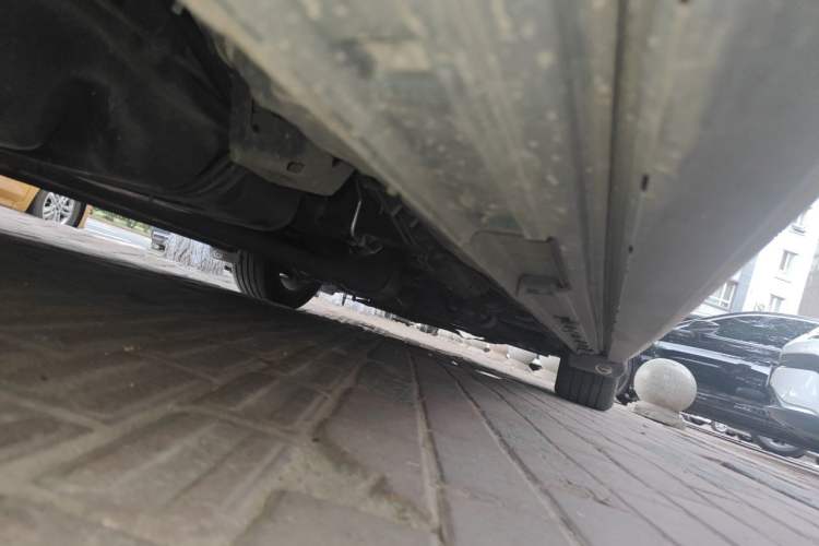 Used GAC Trumpchi M8 2024 Master Series 400T Ultimate Edition Chassis Rear Right