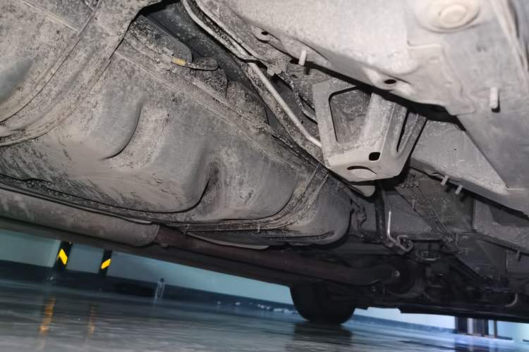 Used GAC Trumpchi M8 2024 Lingxiu Series 390T Deluxe Edition Chassis Rear Right