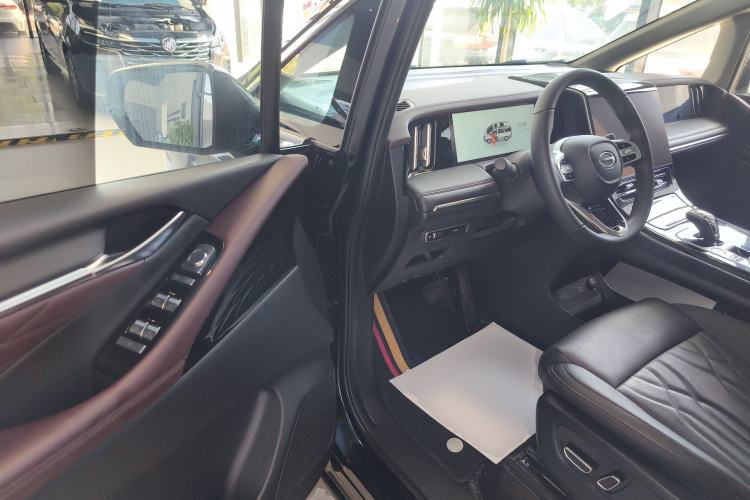 Used GAC Trumpchi M8 2024 Master Series 400T Prestige Edition Driver Seat