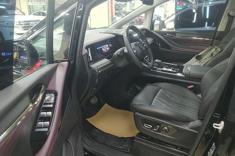 Used GAC Trumpchi M8 2024 Master Series 400T Ultimate Edition Driver Seat