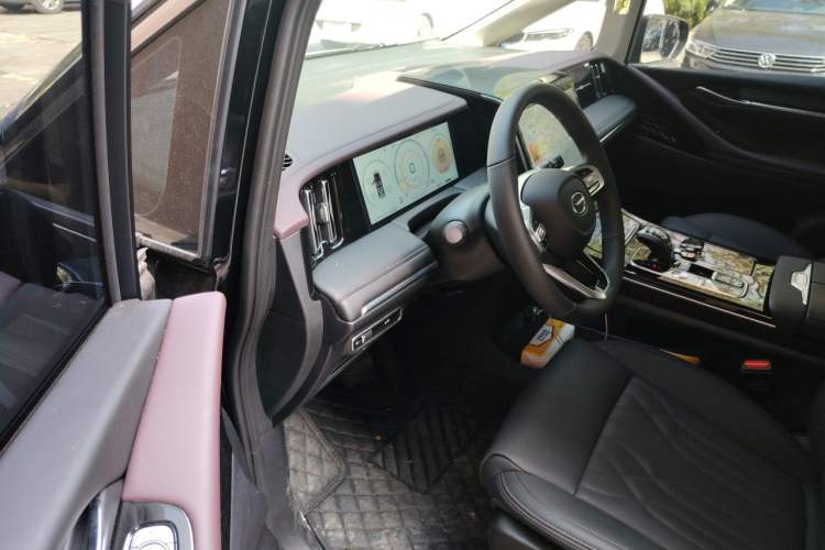 Used GAC Trumpchi M8 2024 Master Series 400T Prestige Edition Driver Seat