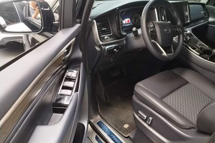 Used GAC Trumpchi M8 2024 Lingxiu Series 390T Luxury Edition Driver Seat