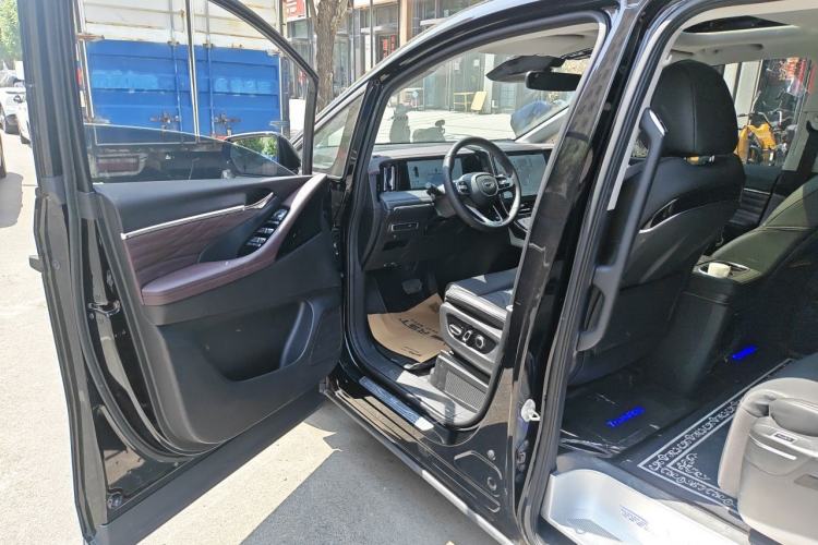 Used GAC Trumpchi M8 2024 Master Series 400T Ultimate Edition Driver Seat