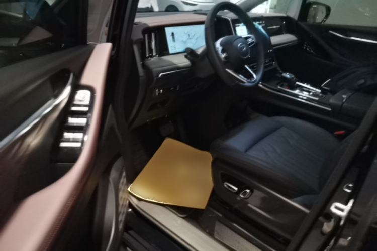 Used GAC Trumpchi M8 2024 Master Series 400T Prestige Edition Driver Seat
