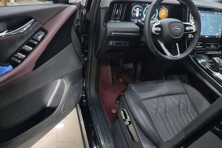 Used GAC Trumpchi M8 2024 Master Series 400T Prestige Edition Driver Seat