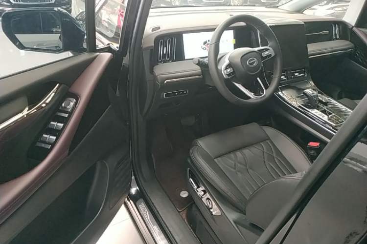 Used GAC Trumpchi M8 2024 Master Series Super Hybrid Edition Driver Seat