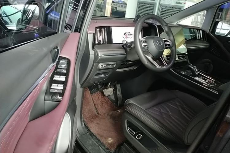 Used GAC Trumpchi M8 2024 Master Series 400T Prestige Edition Driver Seat