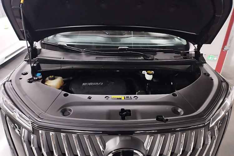 Used GAC Trumpchi M8 2024 Master Series 400T Prestige Edition Engine Bay
