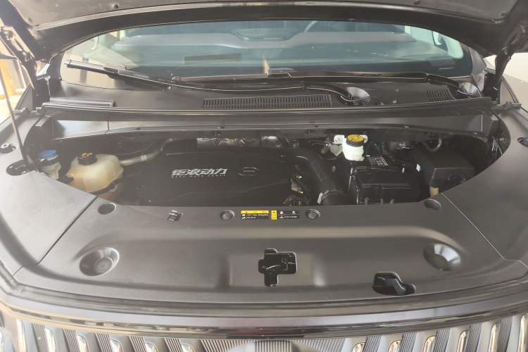 Used GAC Trumpchi M8 2024 Master Series 400T Prestige Edition Engine Bay