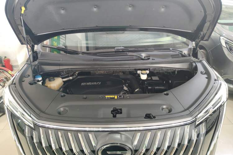 Used GAC Trumpchi M8 2024 Master Series 400T Ultimate Edition Engine Bay