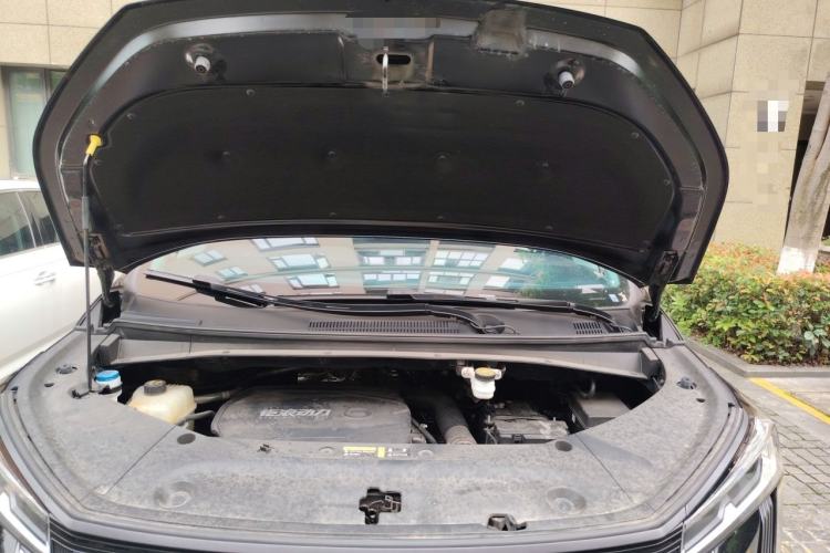 Used GAC Trumpchi M8 2024 Master Series 400T Prestige Edition Engine Bay
