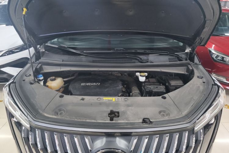 Used GAC Trumpchi M8 2024 Master Series 400T Ultimate Edition Engine Bay