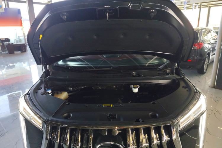 Used GAC Trumpchi M8 2024 Zongshi Series 400T Ultimate Edition Engine Bay