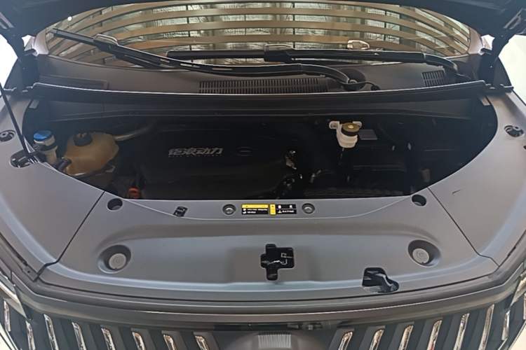 Used GAC Trumpchi M8 2024 Master Series 400T Ultimate Edition Engine Bay