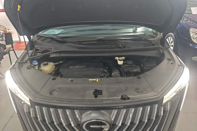 Used GAC Trumpchi M8 2024 Master Series 400T Prestige Edition Engine Bay