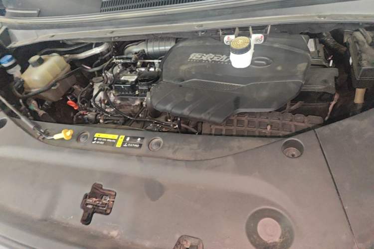 Used GAC Trumpchi M8 2024 Master Series 400T Prestige Edition Engine Bay