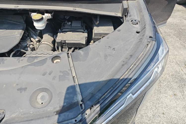 Used GAC Trumpchi M8 2024 Zongshi Series 400T Pioneer Edition Engine Bay Left