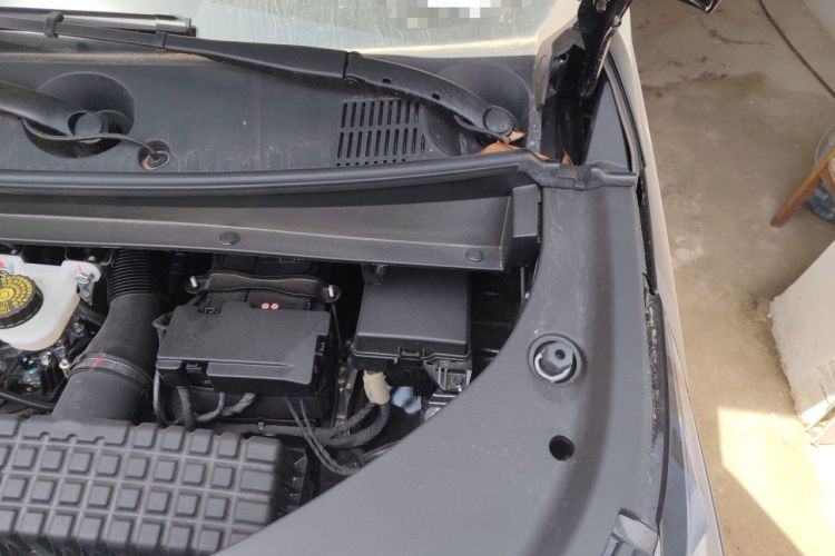 Used GAC Trumpchi M8 2024 Zongshi Series 400T Ultimate Edition Engine Bay Left