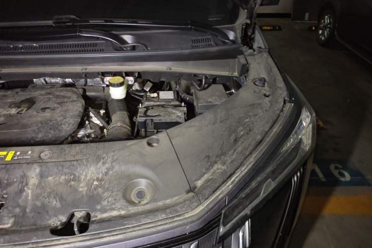 Used GAC Trumpchi M8 2024 Master Series 400T Prestige Edition Engine Bay Left