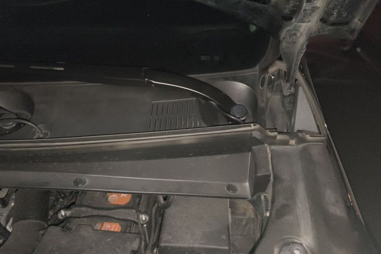 Used GAC Trumpchi M8 2024 Master Series 400T Prestige Edition Engine Bay Left
