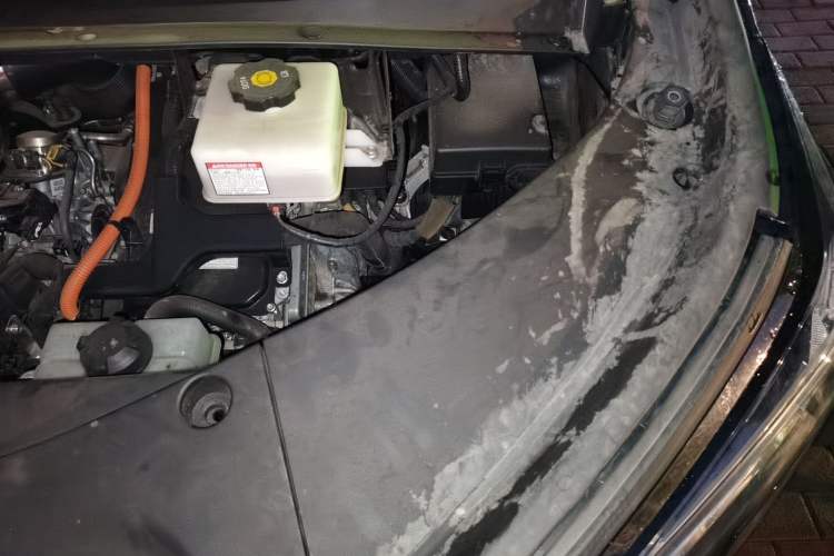 Used GAC Trumpchi M8 2024 Zongshi Series Dual-Motor Supreme Edition Engine Bay Left