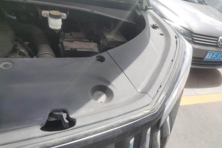 Used GAC Trumpchi M8 2024 Master Series 400T Prestige Edition Engine Bay Left