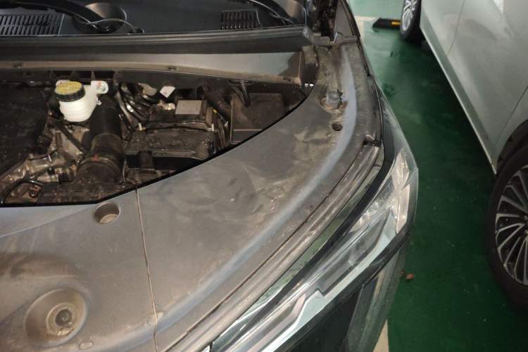 Used GAC Trumpchi M8 2024 Zongshi Series 400T Pioneer Edition Engine Bay Left
