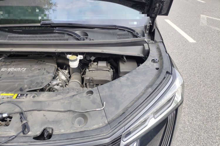 Used GAC Trumpchi M8 2024 Master Series 400T Prestige Edition Engine Bay Left