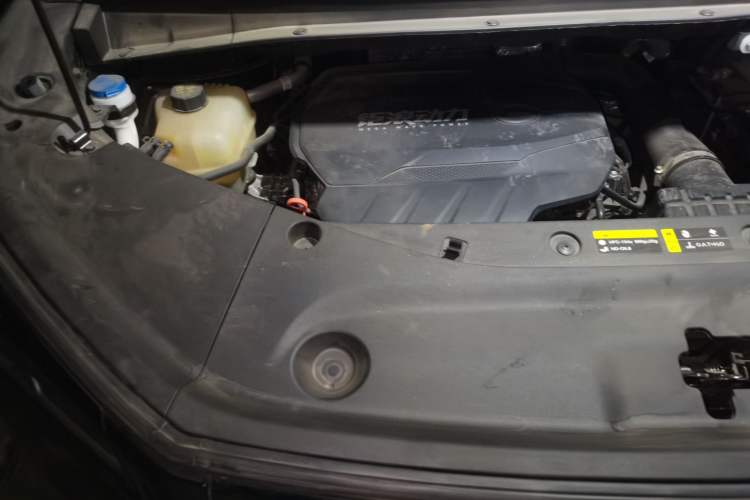 Used GAC Trumpchi M8 2024 Master Series 400T Prestige Edition Engine Bay Right