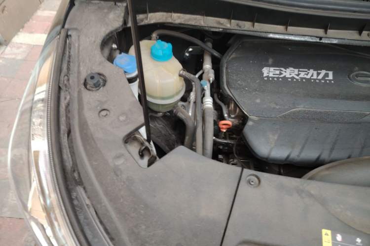 Used GAC Trumpchi M8 2024 Lingxiu Series 390T Deluxe Edition Engine Bay Right