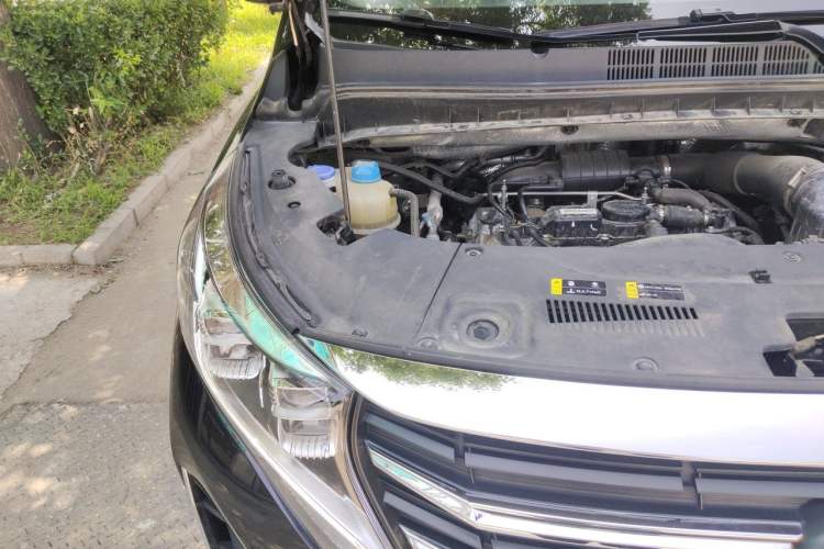 Used GAC Trumpchi M8 2024 Lingxiu Series 390T Deluxe Edition Engine Bay Right