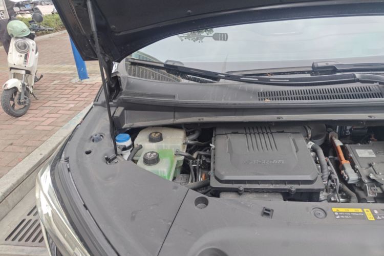 Used GAC Trumpchi M8 2024 Master Series Super Hybrid Edition Engine Bay Right