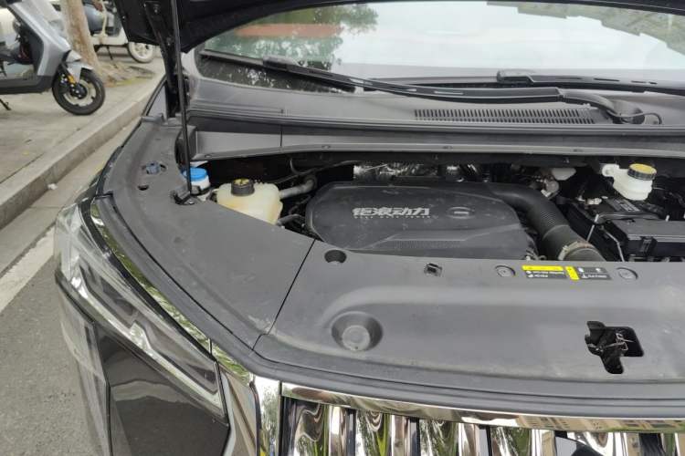Used GAC Trumpchi M8 2024 Zongshi Series 400T Ultimate Edition Engine Bay Right